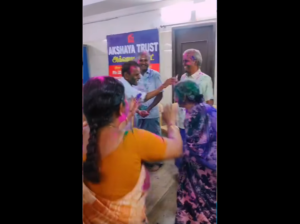 Read more about the article Colors of Joy: Holi Celebration at Akshaya Trust